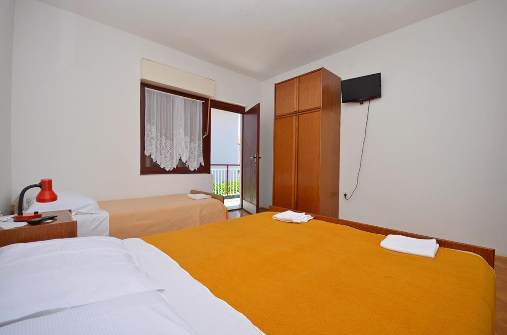 Apartments Branko Vodice Exterior photo